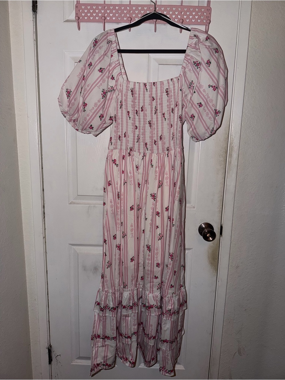 Pink Floral Puff-Sleeve Maxi Dress